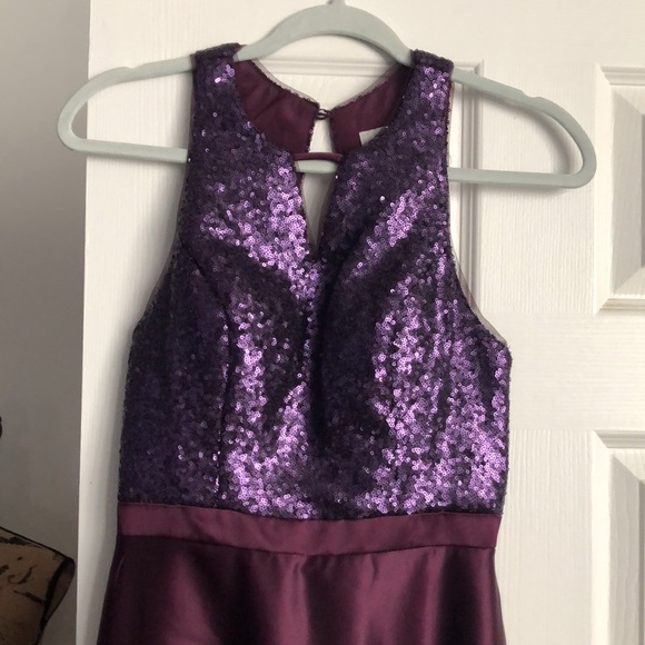 ⭕️ PRICE FIRM Christina Wu Size 2 Aubergine Sequin Gown - Picture 4 of 6